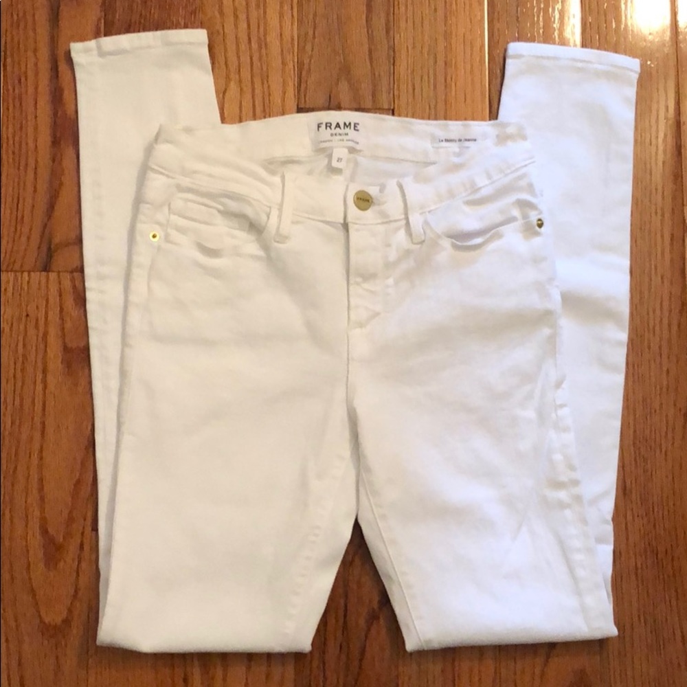 Frame Le Skinny de Jeanne in White - Picture 3 of 3